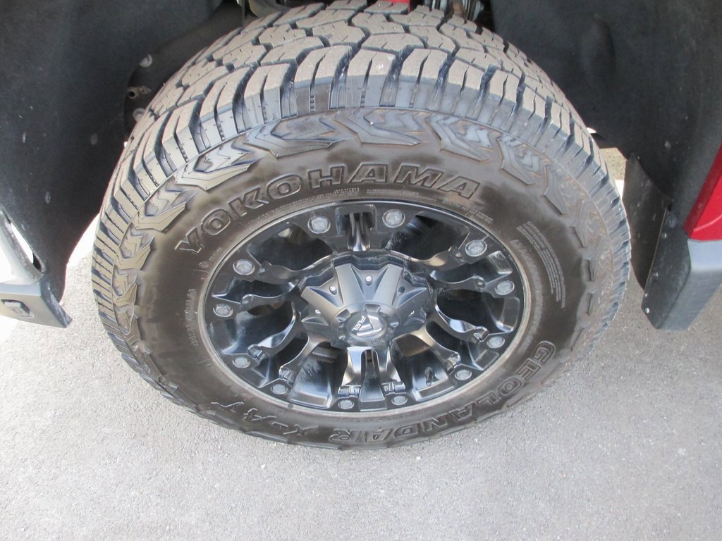 Used 2022 GMC Sierra 3500 SLE w/ SLE Convenience Package image 15