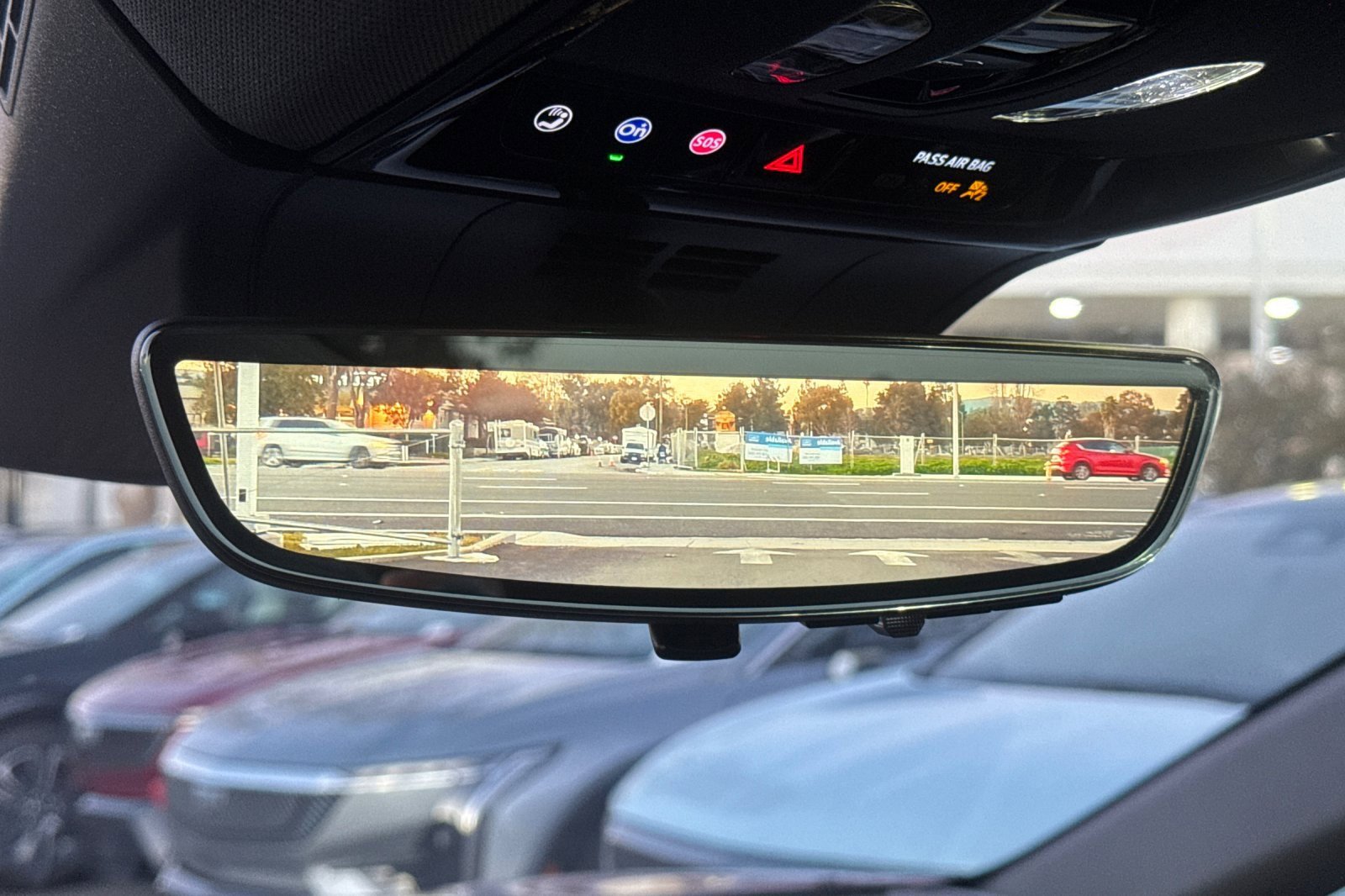 Certified 2025 Cadillac Optiq Luxury 1 image 23