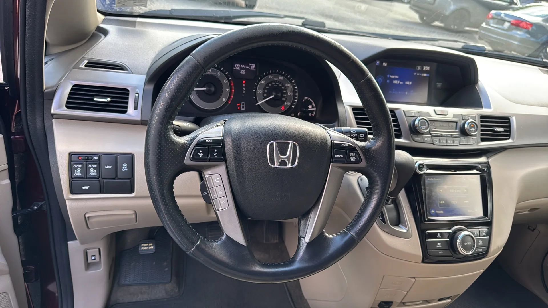 Used 2016 Honda Odyssey EX-L image 9