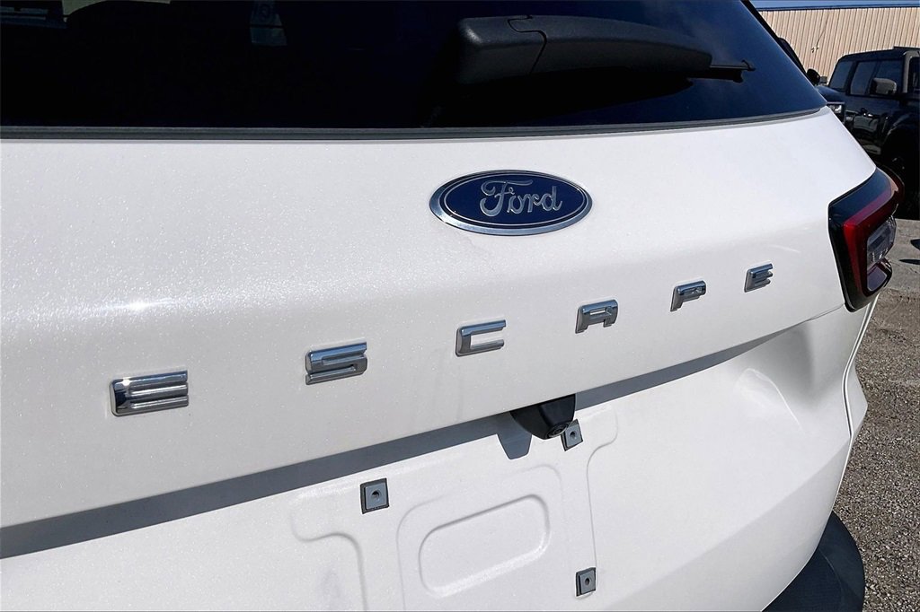 Used 2023 Ford Escape Active image 27