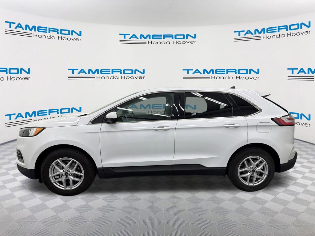 Used 2024 Ford Edge SEL AWD/4WD image 2