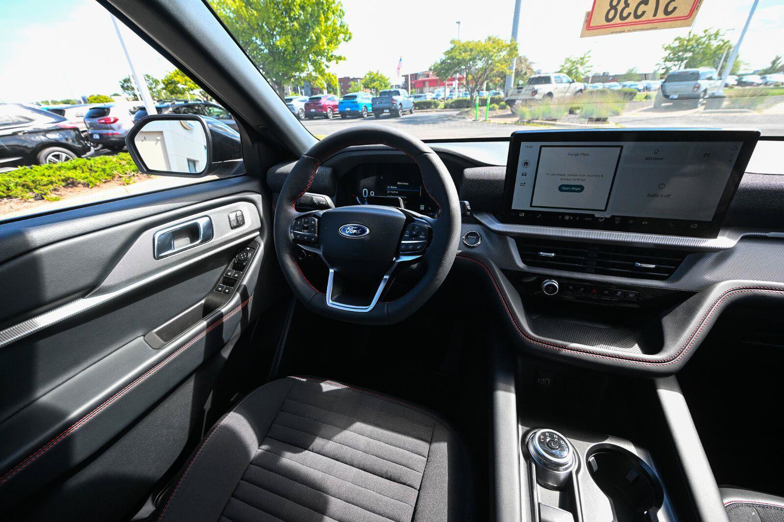 New 2026 Ford Explorer ST-Line w/ ST-Line Street Pack AWD/4WD image 28
