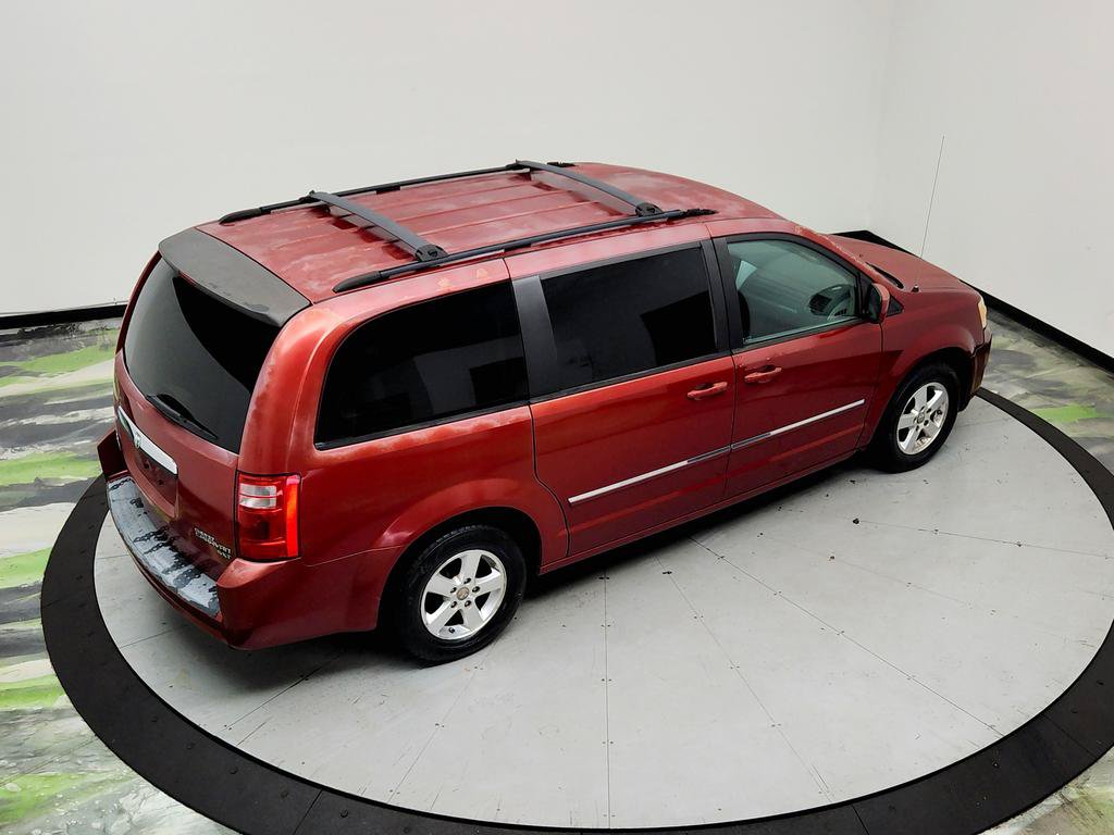 Used 2009 Dodge Grand Caravan SXT FWD image 32