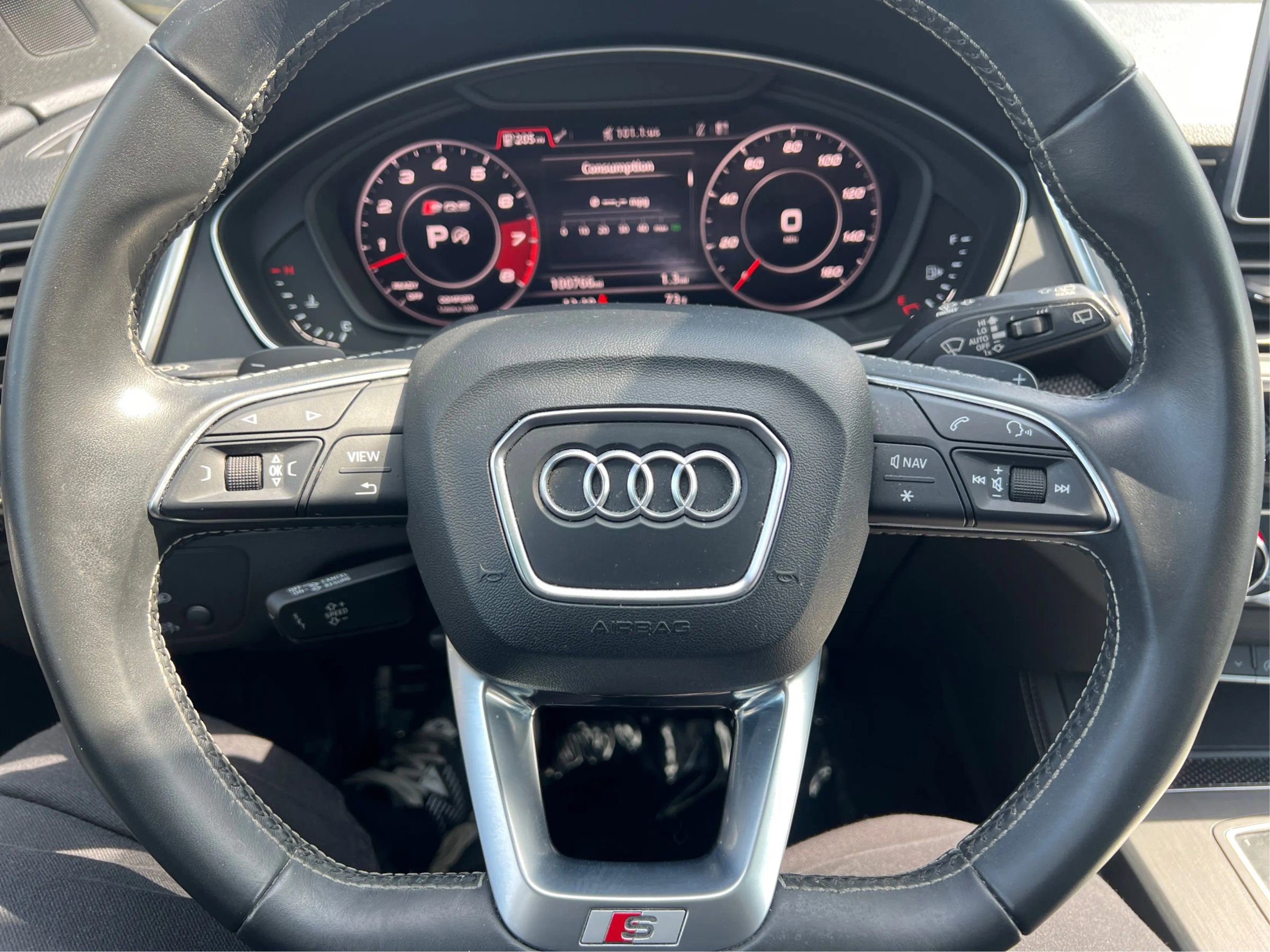 Used 2020 Audi SQ5 Premium Plus w/ Premium Plus Package image 16