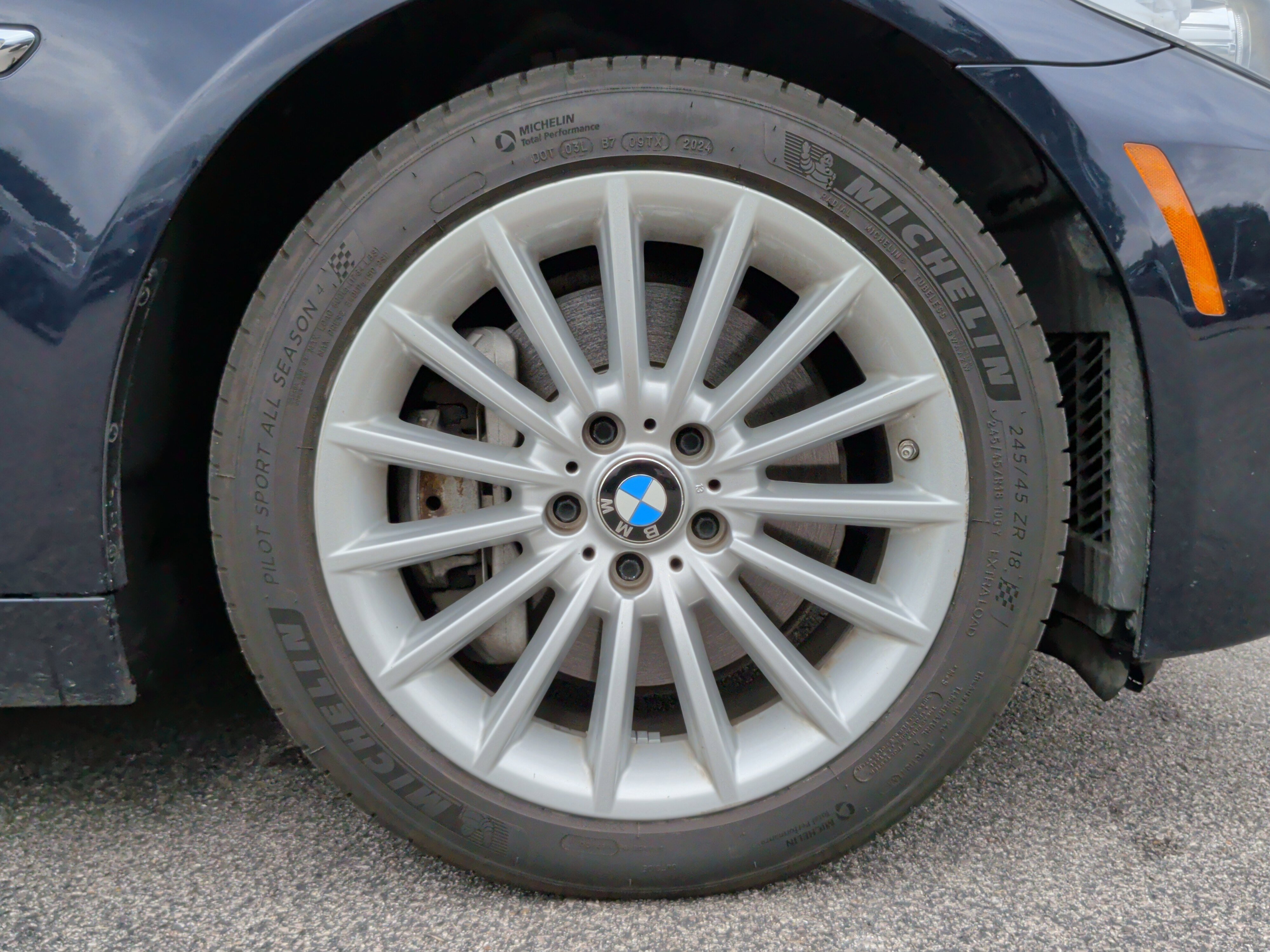 Used 2012 BMW 535i xDrive Sedan image 14