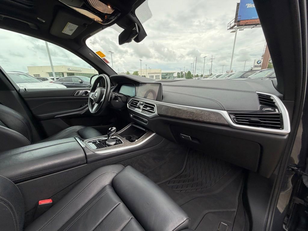 Used 2022 BMW X5 sDrive40i w/ M Sport Package RWD image 34