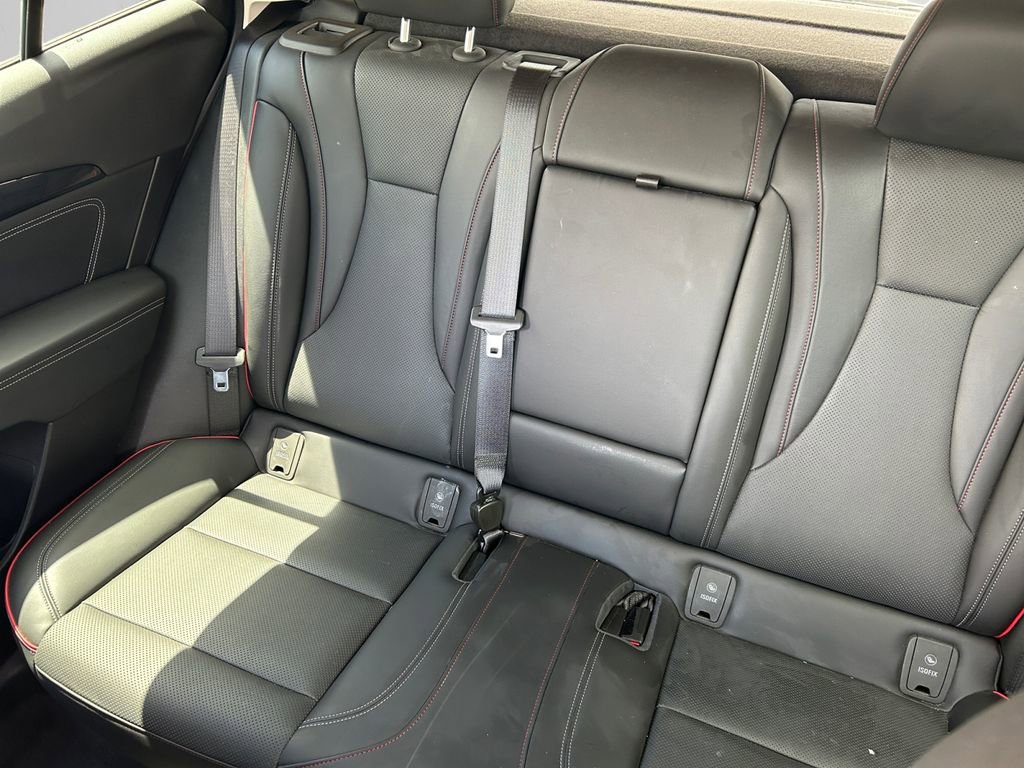 Used 2023 Buick Envision Essence w/ Sport Touring Package AWD/4WD image 15