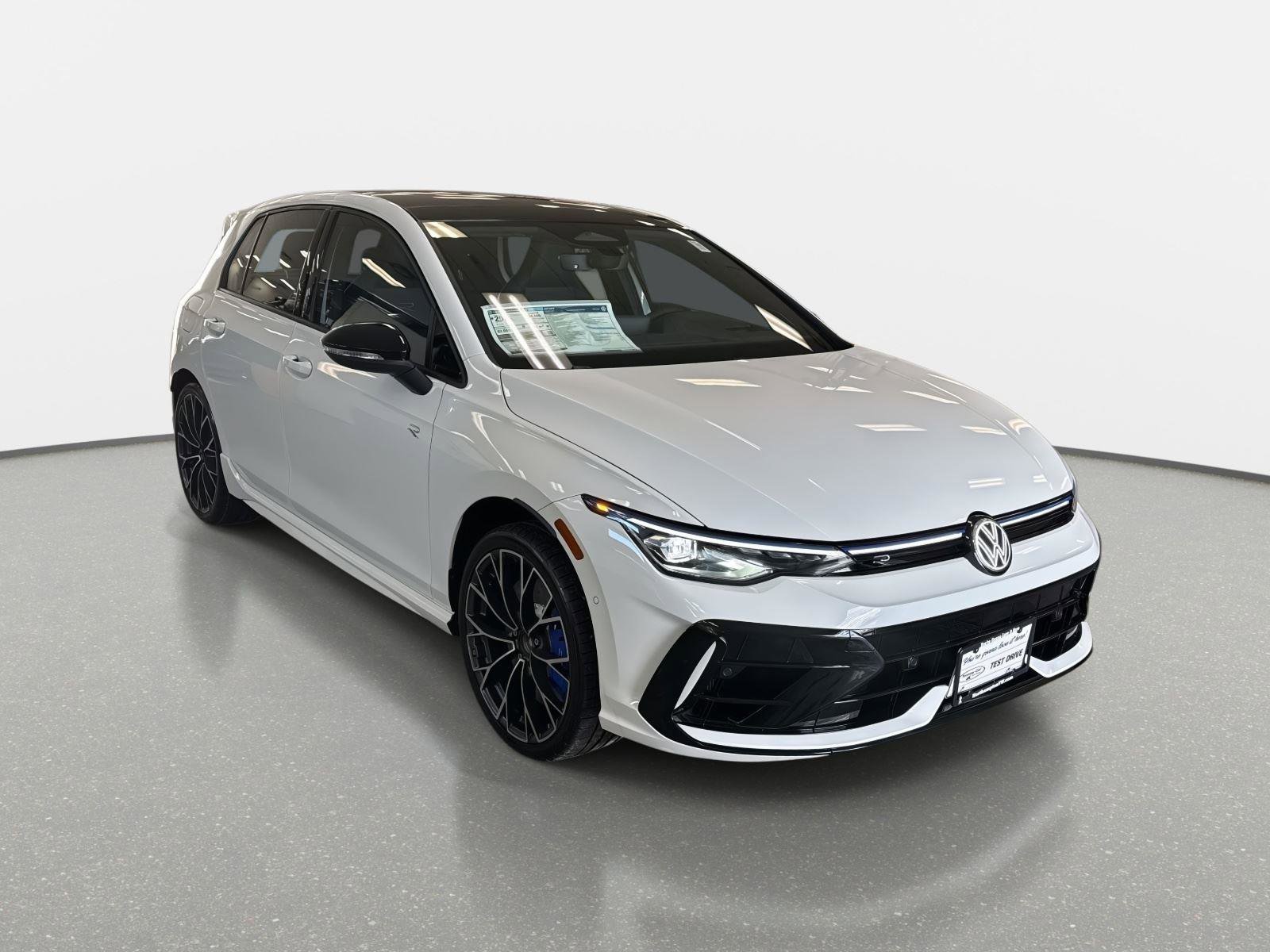 New 2026 Volkswagen Golf image 3