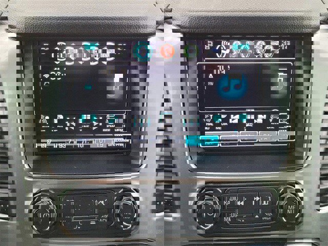 Used 2016 Chevrolet Suburban LT image 19