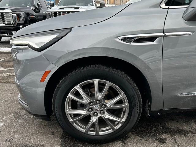 Used 2024 Buick Enclave Essence w/ Experience Buick Package image 7