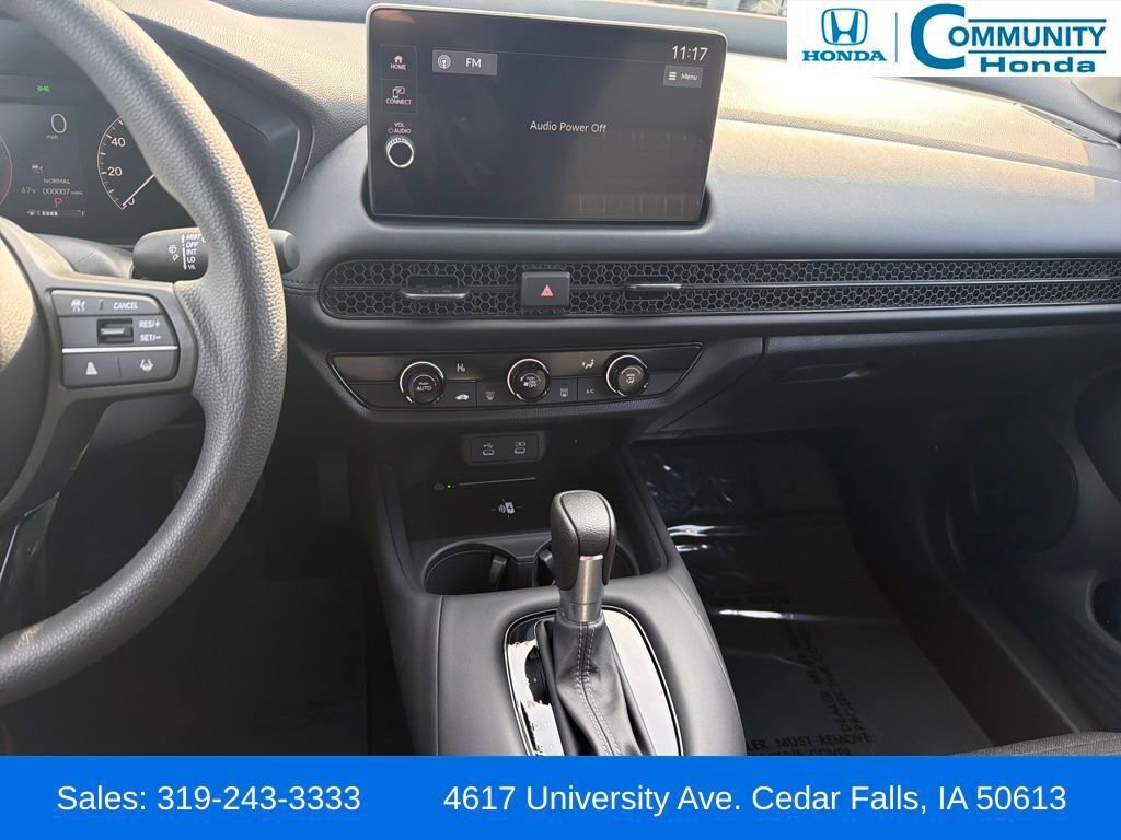 New 2026 Honda HR-V LX image 18
