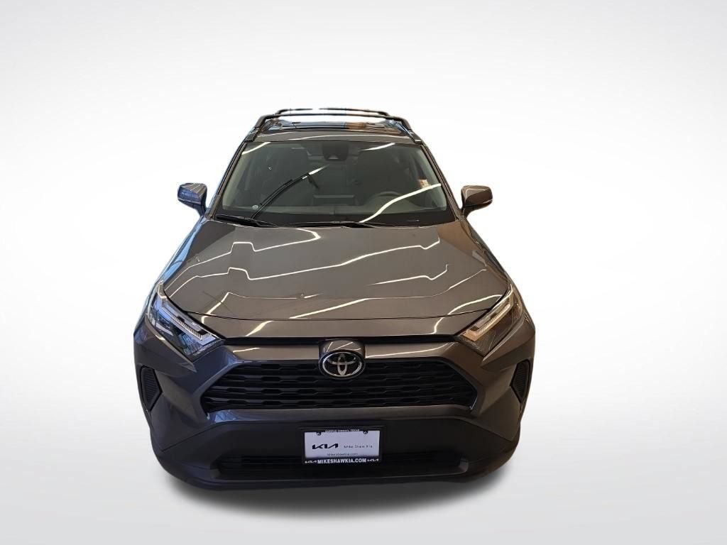Used 2025 Toyota RAV4 XLE w/ Convenience Package FWD image 27