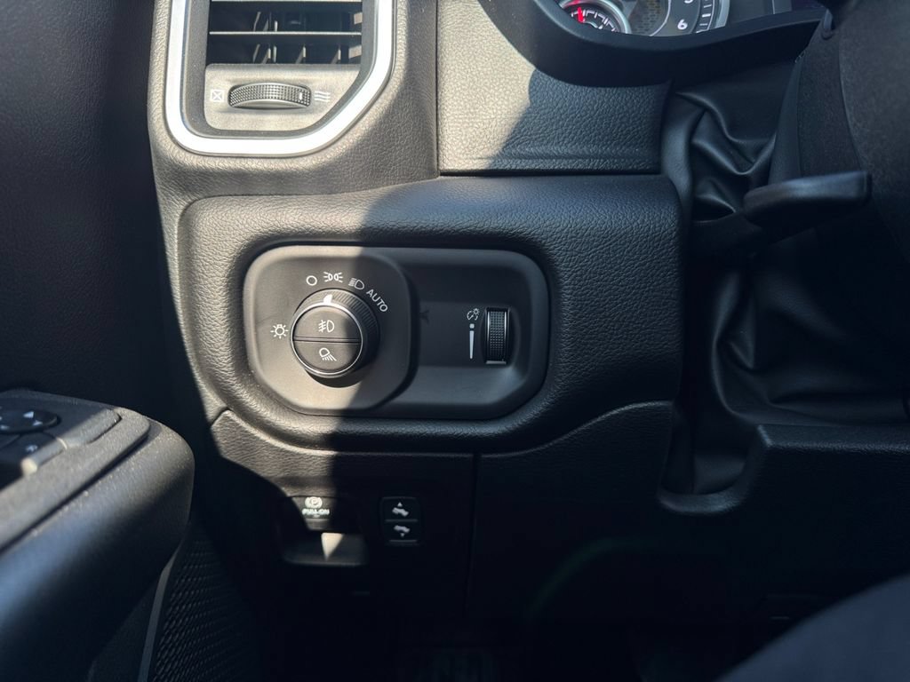 Used 2026 RAM 1500 Big Horn AWD/4WD image 18