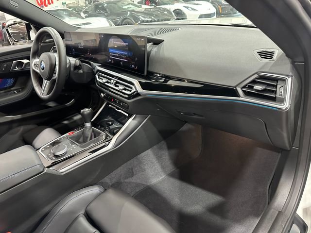 Used 2024 BMW M2 image 13