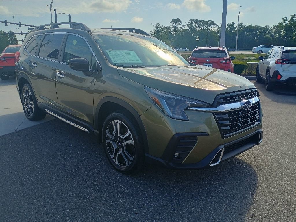 Certified 2025 Subaru Ascent Touring AWD/4WD image 3