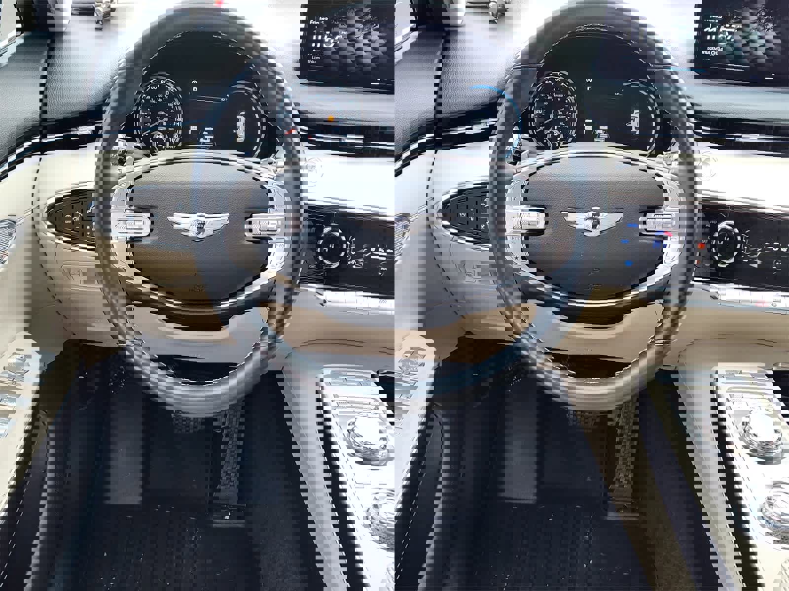 Used 2022 Genesis GV70 2.5T image 26