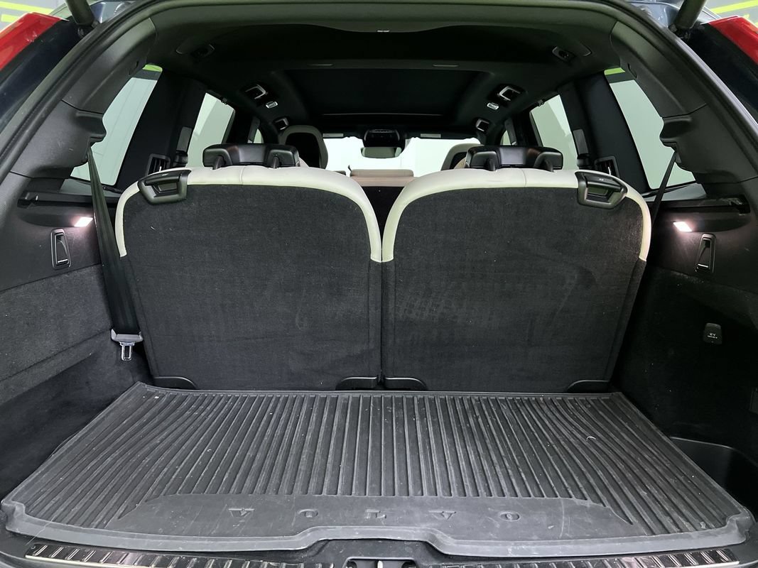 Used 2022 Volvo XC90 T8 R-Design w/ Advanced Package AWD/4WD image 30