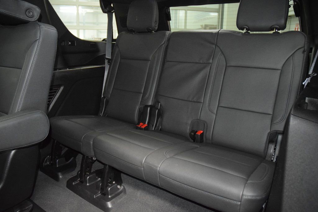 Used 2024 Chevrolet Tahoe Z71 w/ Z71 Off-Road Package image 43