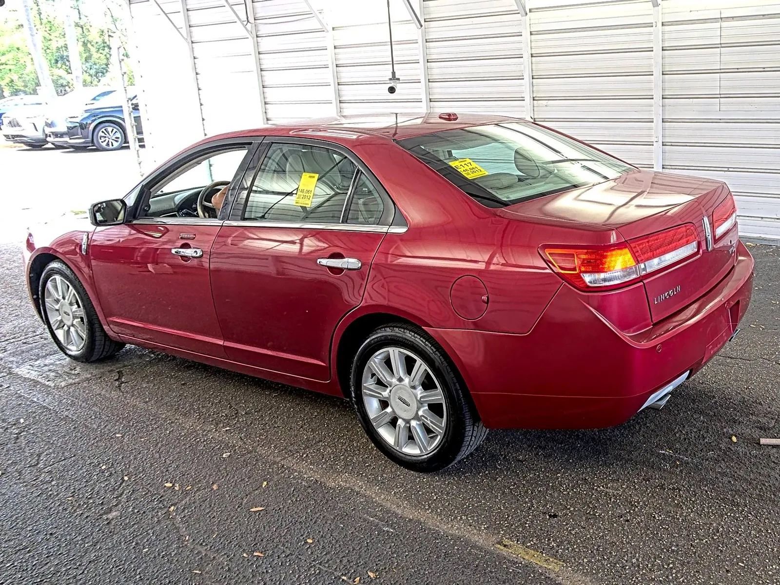 Used 2012 Lincoln MKZ FWD image 2
