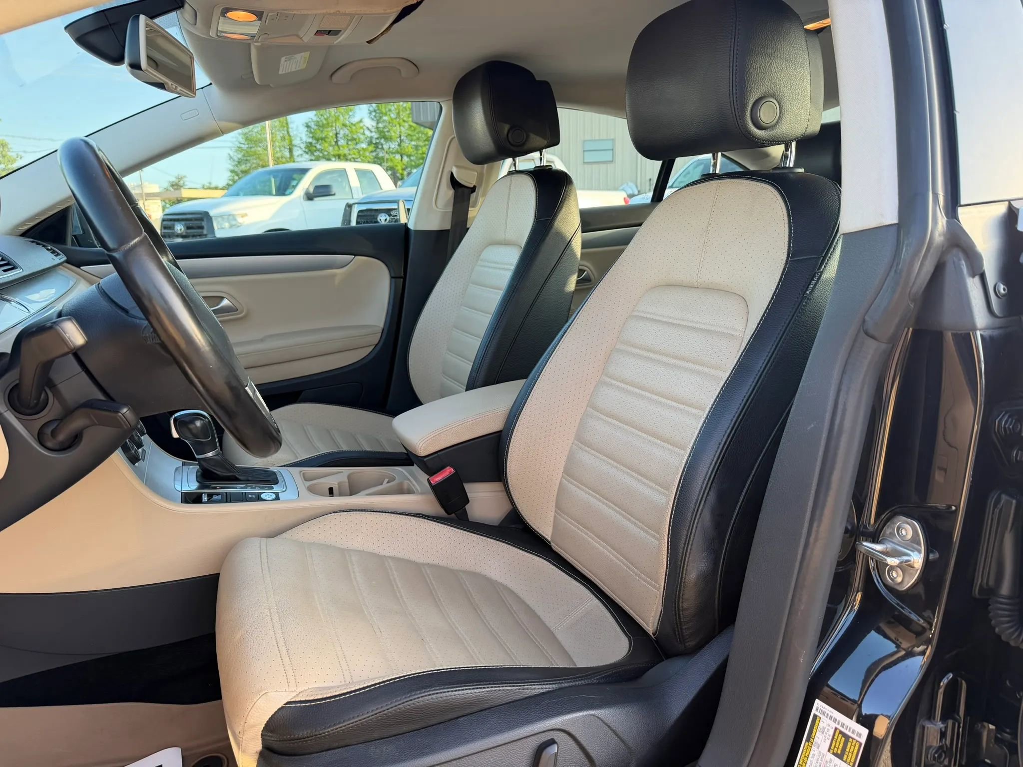 Used 2016 Volkswagen CC Sport image 8