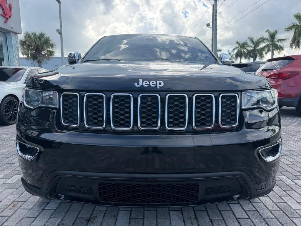 Used 2021 Jeep Grand Cherokee Limited RWD image 2