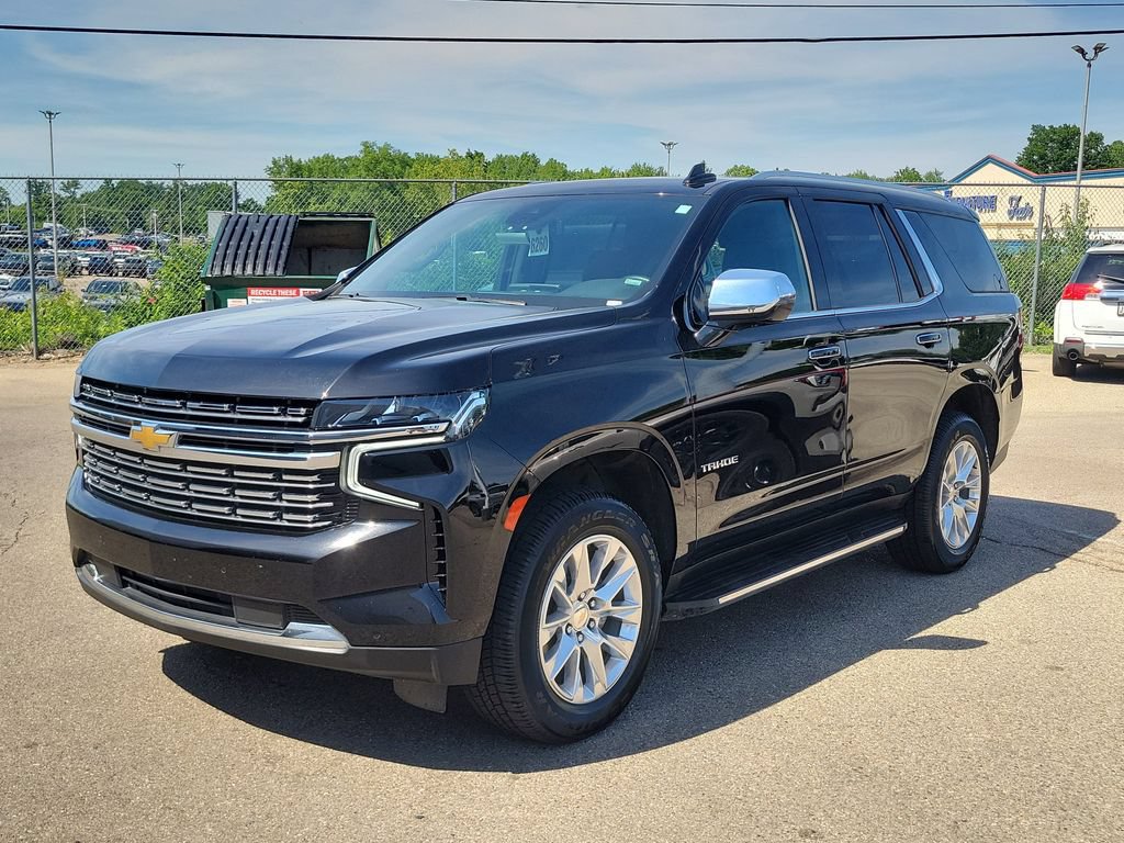 Used 2024 Chevrolet Tahoe Premier AWD/4WD image 2
