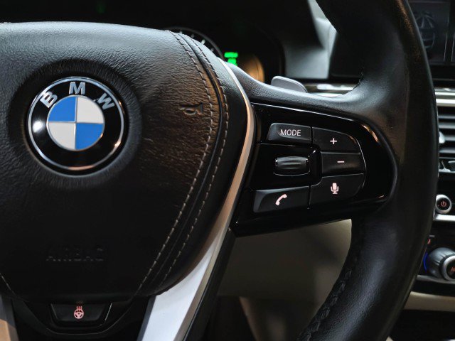 Used 2018 BMW 530i xDrive AWD/4WD image 21