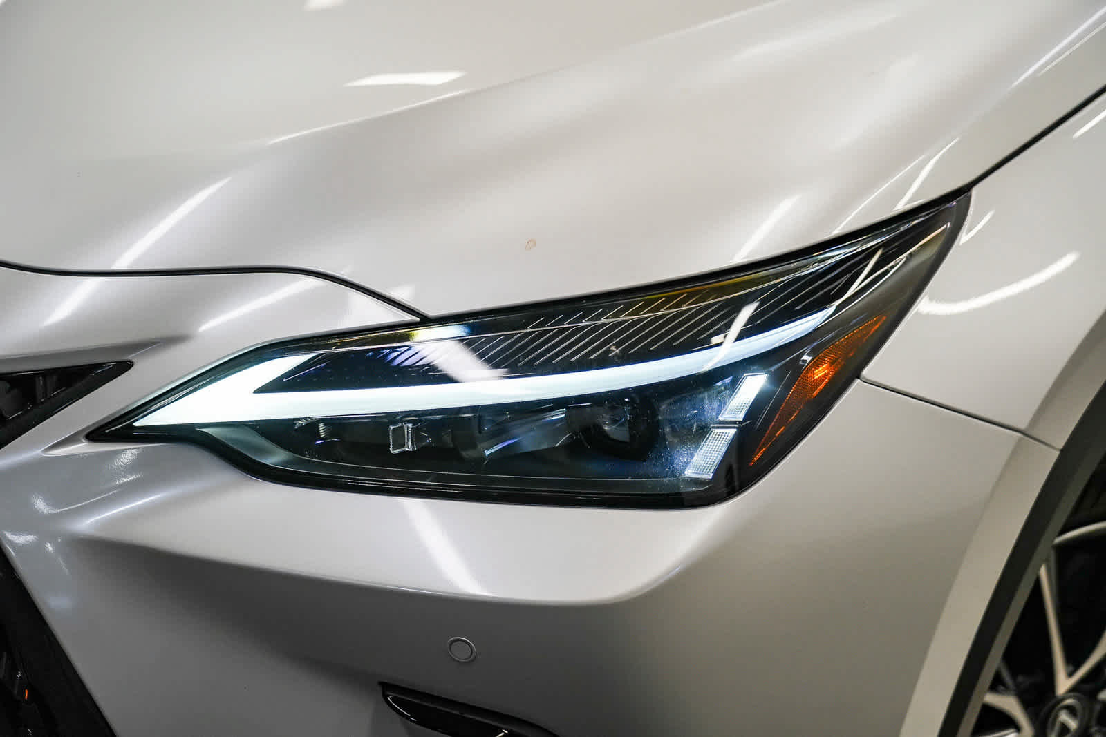 Used 2025 Lexus NX 350 AWD w/ Cold Area Package image 2