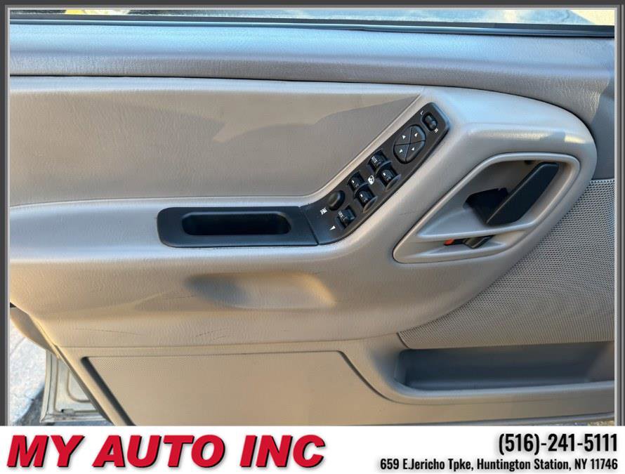 Used 2004 Jeep Grand Cherokee Laredo w/ Cold Weather Group image 24
