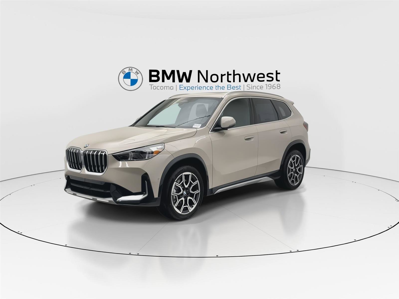 Used 2026 BMW X1 xDrive28i w/ Convenience Package image 9