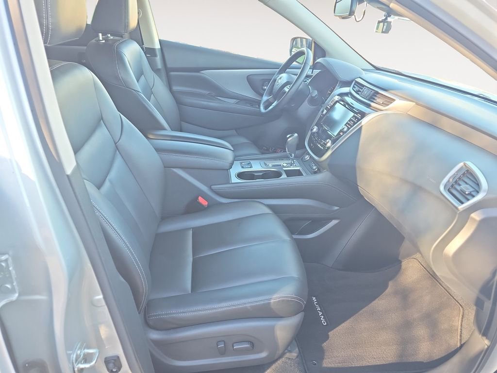 Used 2022 Nissan Murano SV w/ Cargo Package image 15