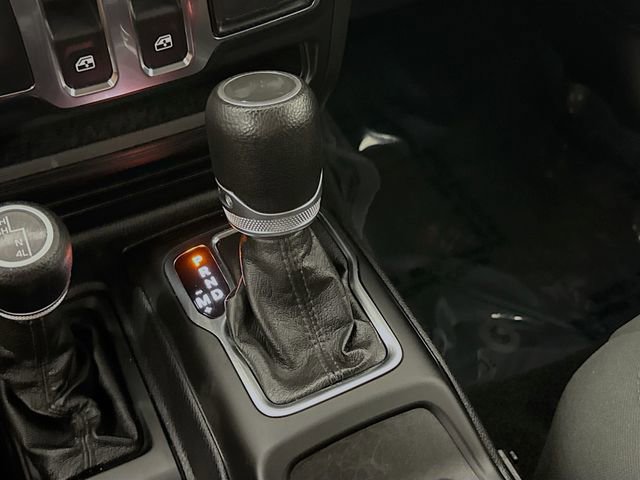 Used 2020 Jeep Wrangler Sport S image 16