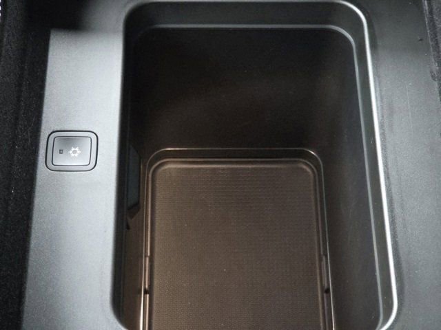 Used 2024 Jeep Grand Wagoneer L Series III w/ Quick Order Packagew 28T image 19