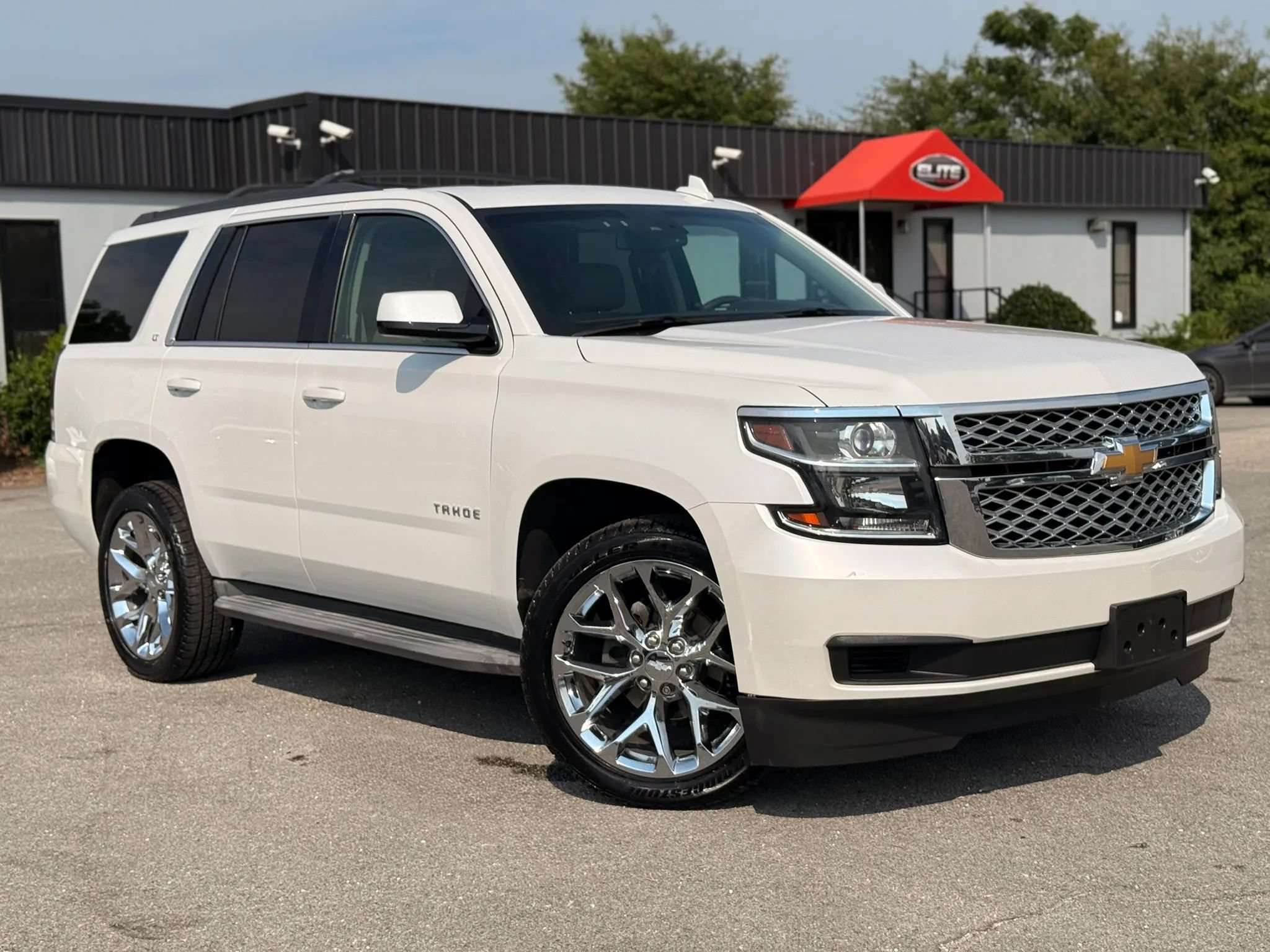 Used 2017 Chevrolet Tahoe LT AWD/4WD image 3