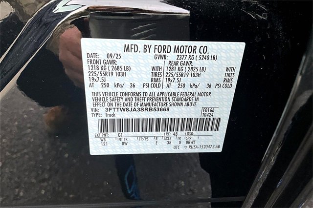 New 2025 Ford Maverick XLT w/ XLT Luxury Package image 8