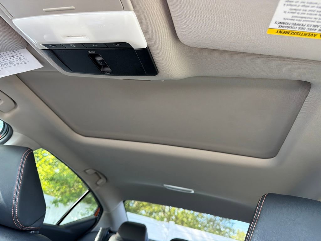 Used 2021 Nissan Altima 2.5 SR w/ SR Premium Package FWD image 24
