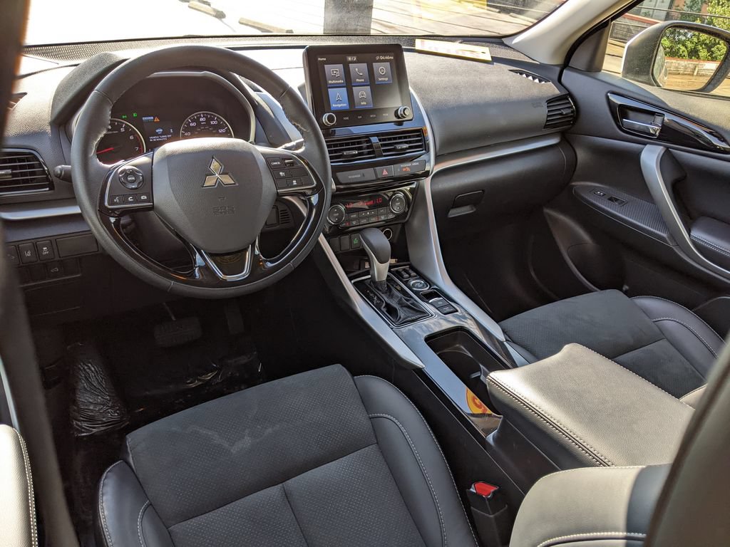 Used 2025 Mitsubishi Eclipse Cross SE AWD/4WD image 13