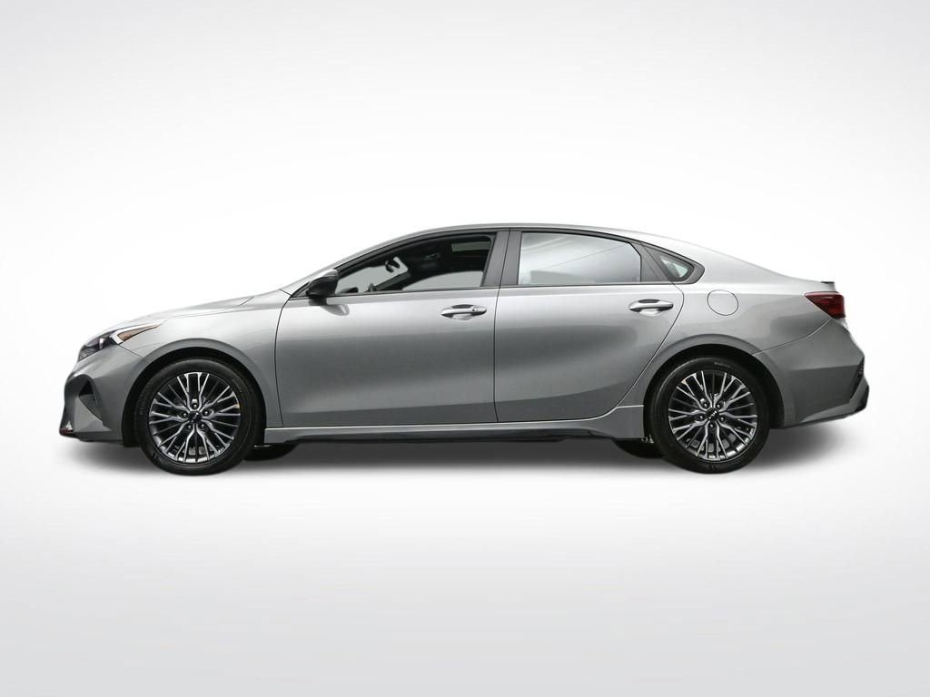 Used 2022 Kia Forte GT-Line w/ GT-Line Premium Package image 25