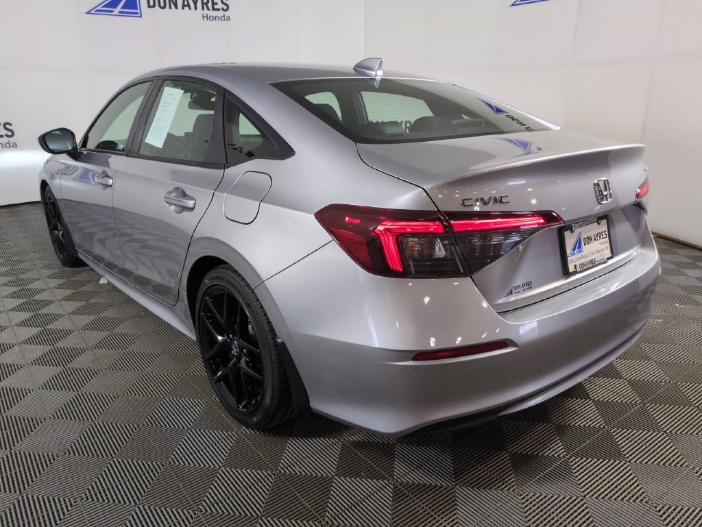 Certified 2025 Honda Civic Sport image 4