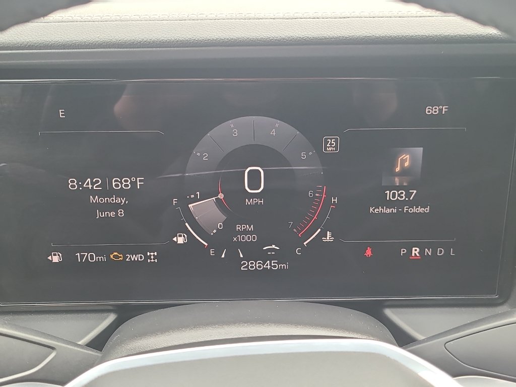 Used 2025 GMC Terrain Elevation AWD/4WD image 29