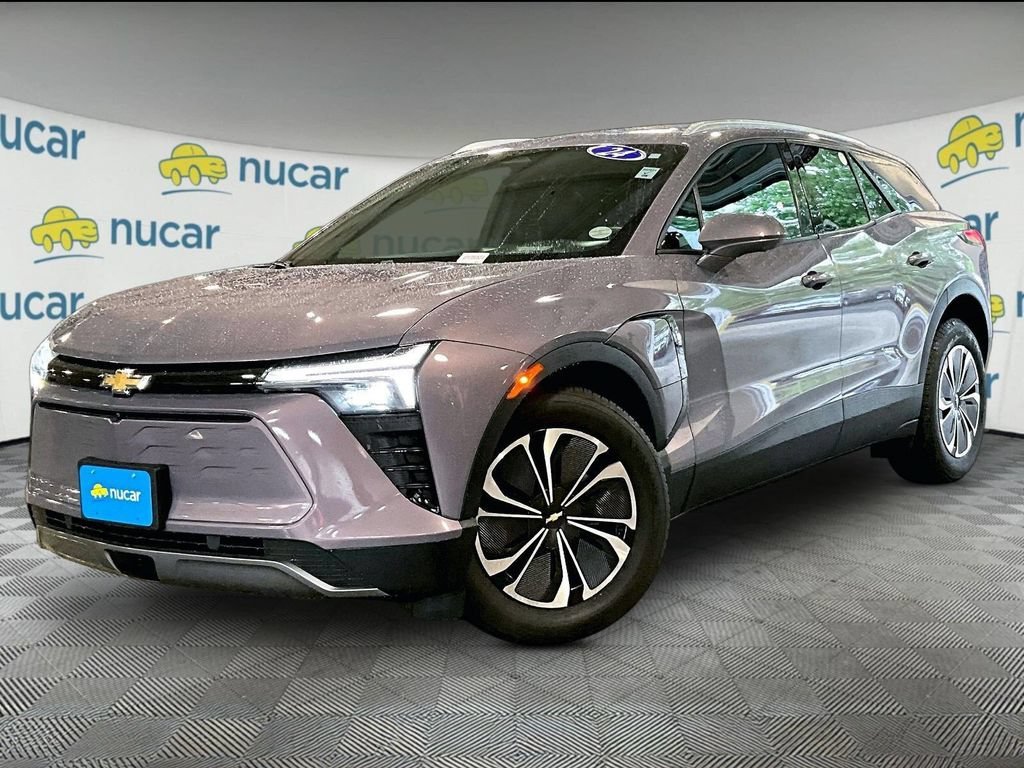 Used 2024 Chevrolet Blazer EV LT AWD/4WD image 3
