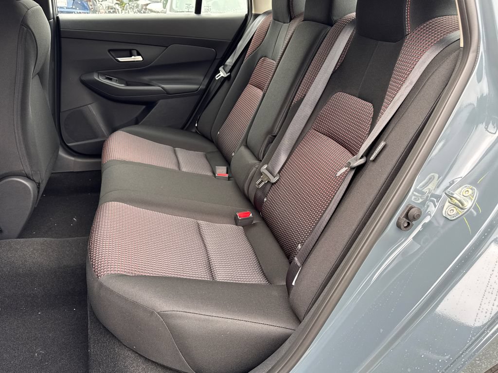 New 2026 Nissan Sentra SR w/ Floor Mat Package FWD image 18