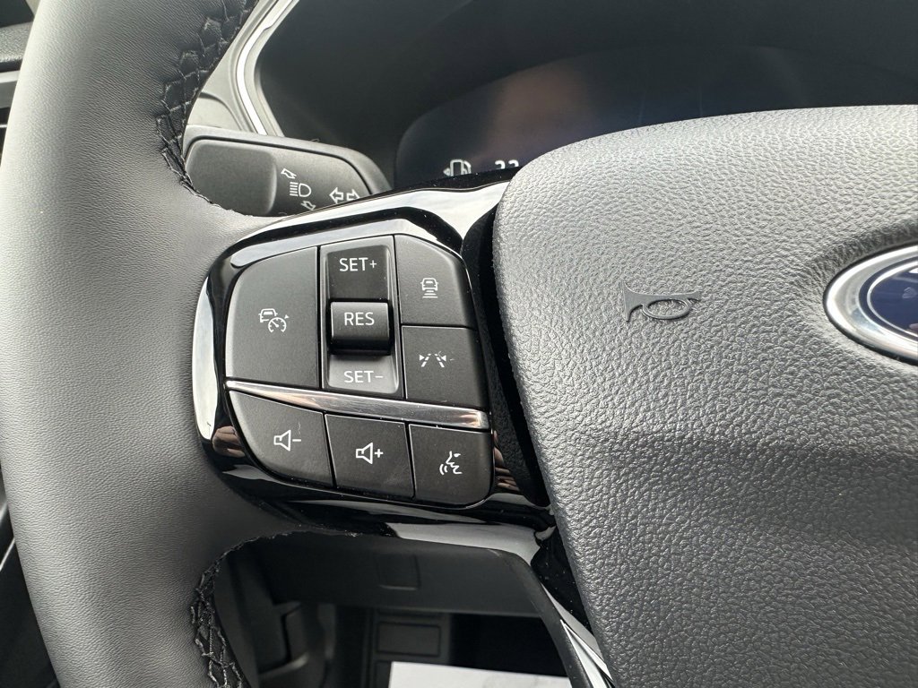 New 2026 Ford Escape Platinum image 26
