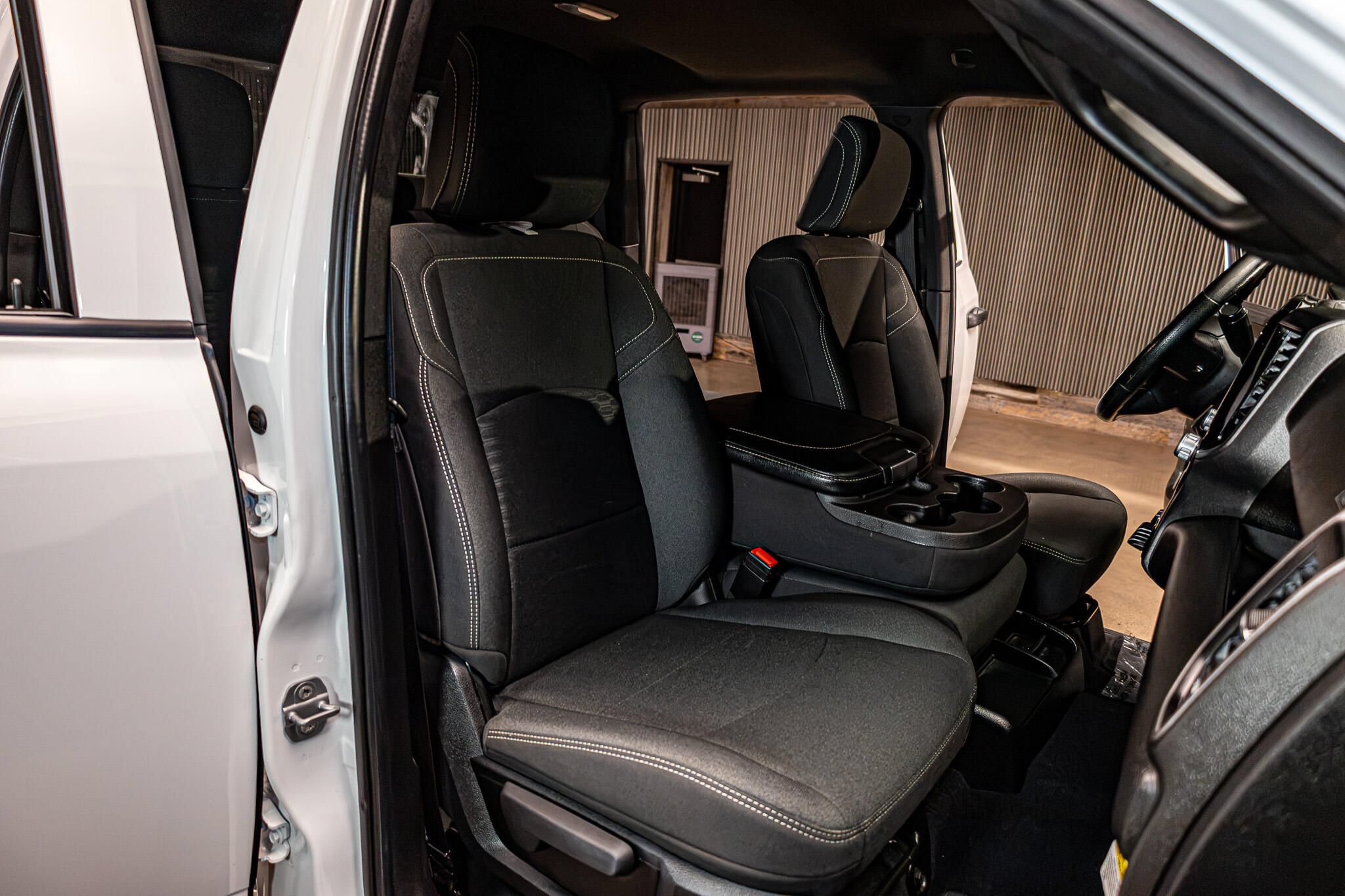 Used 2025 RAM 3500 Tradesman AWD/4WD image 34