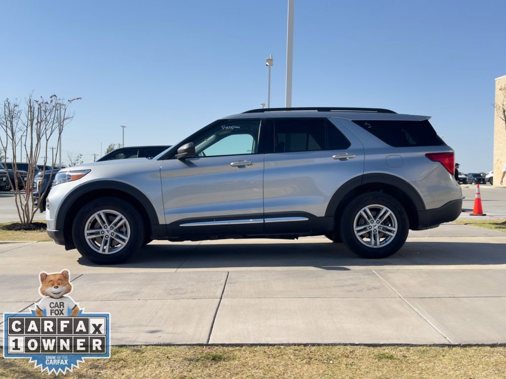 Used 2023 Ford Explorer XLT w/ Equipment Group 202A image 23