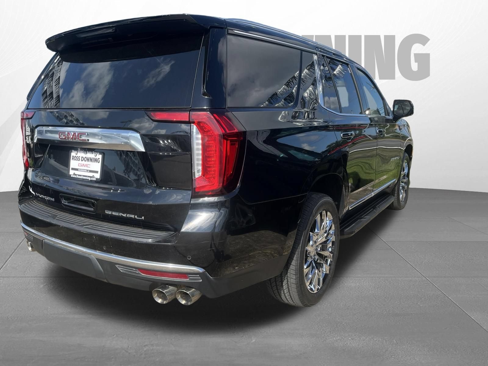 Used 2021 GMC Yukon Denali RWD image 4