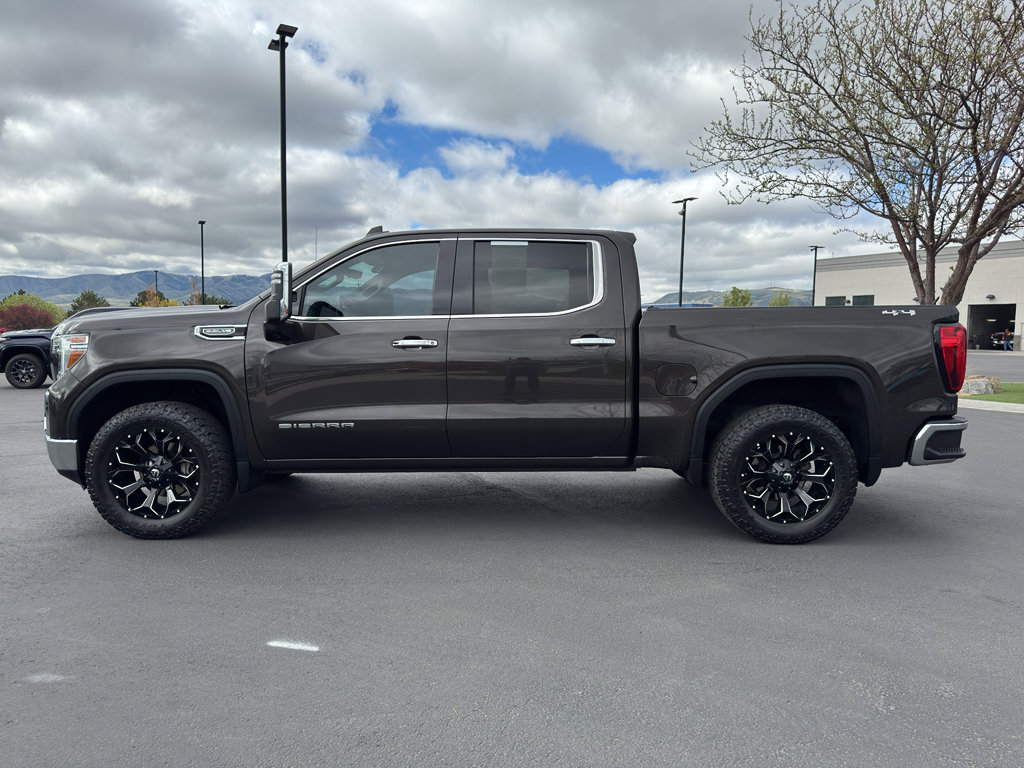 Used 2021 GMC Sierra 1500 SLT w/ Technology Package image 4