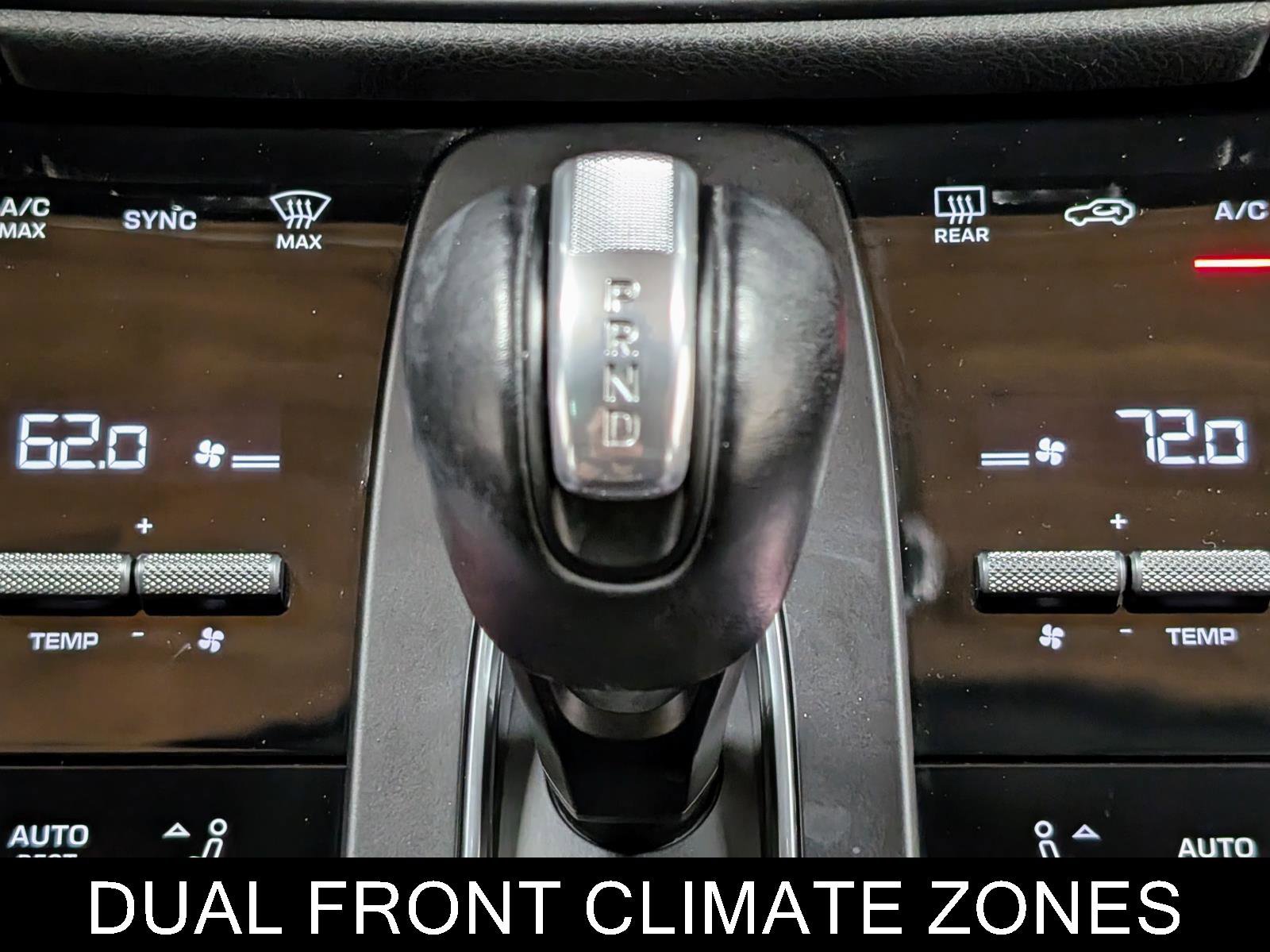 Used 2023 Porsche Macan image 28