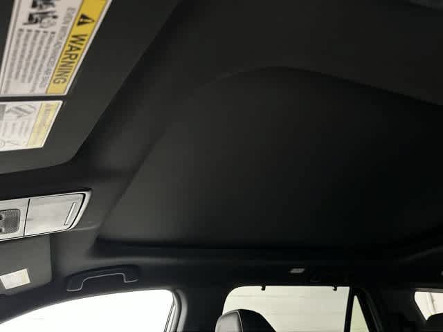 Certified 2025 Honda Pilot TrailSport image 27