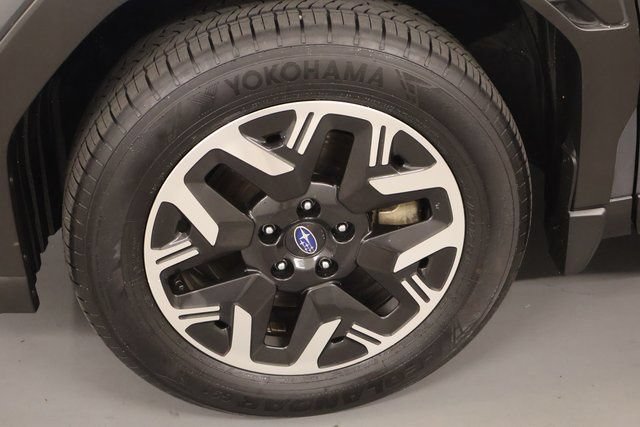 Certified 2025 Subaru Forester Premium w/ Convenience Package #1 AWD/4WD image 9